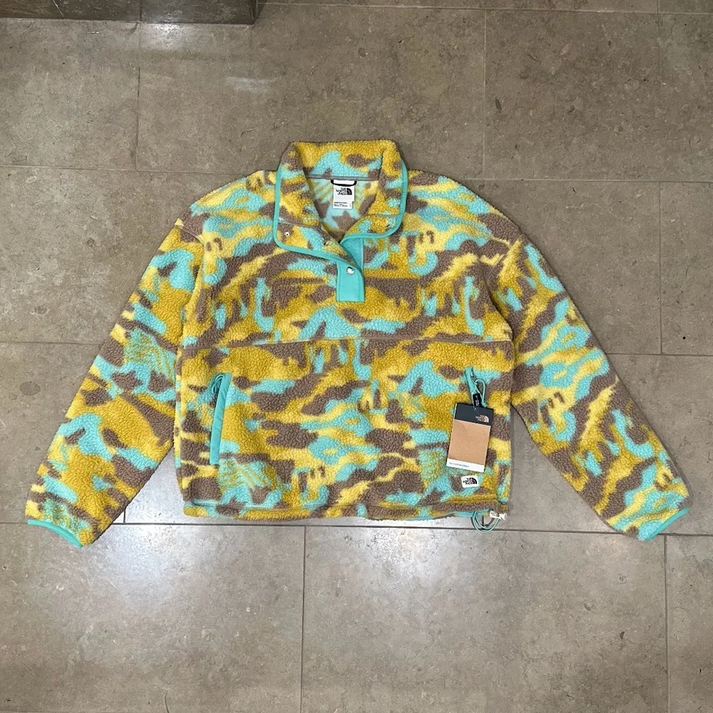The North Face Printed Cragmont ¼ Snap Fleece Pullover (Wasabi Camo) - Picture 14 of 16